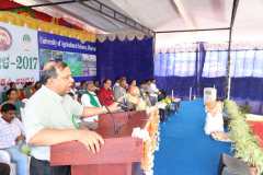 Dr.-KV-Raman-addressing-at-Krishi-Mela